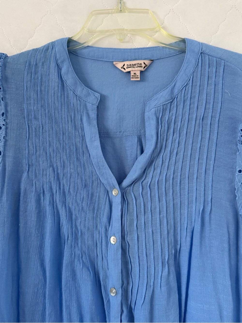 Nanette Lepore Cayman Blue Eyelet Puff Sleeve Button-Front Women's Top - Picture 4 of 7